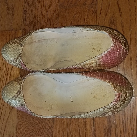 Christian Louboutin round toe python pumps EU39.5/US8.5 - Picture 4 of 6